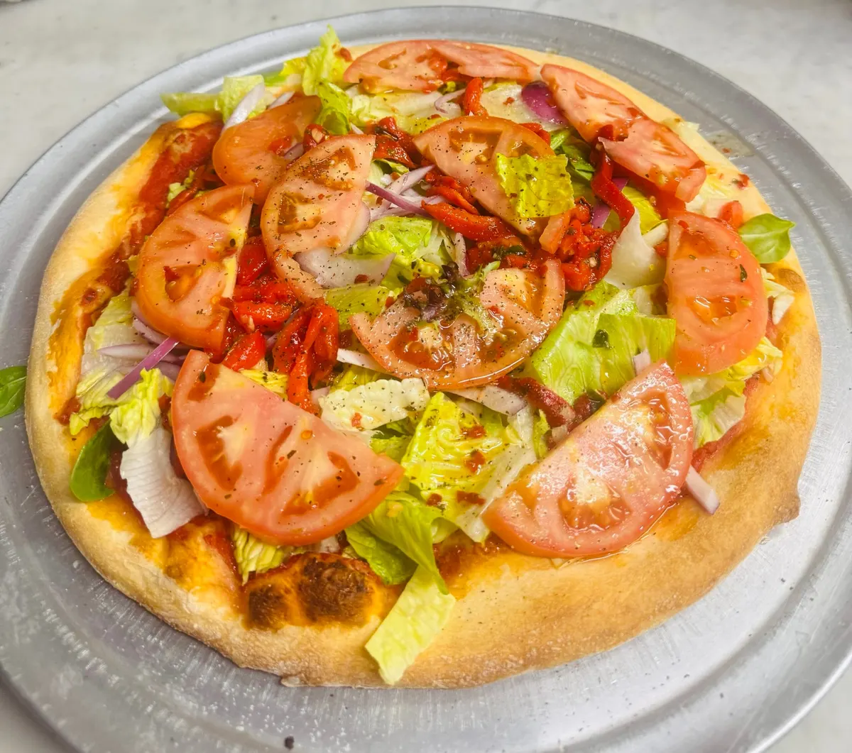 Salad Pizza Medium