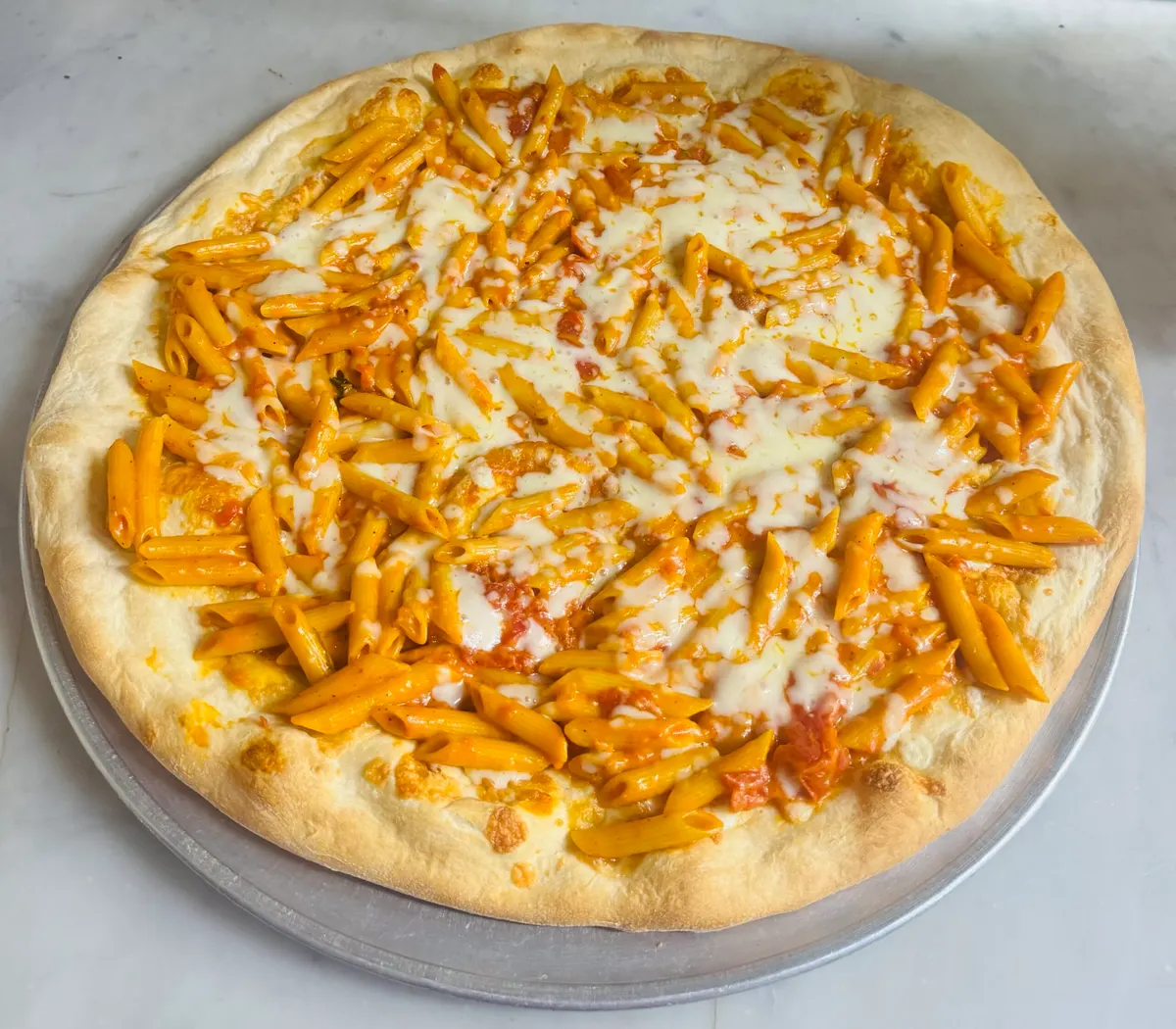 Penne Alla Vodka Pizza Medium