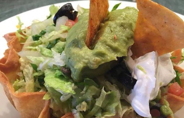 Lunch Juanito S Taco Salad