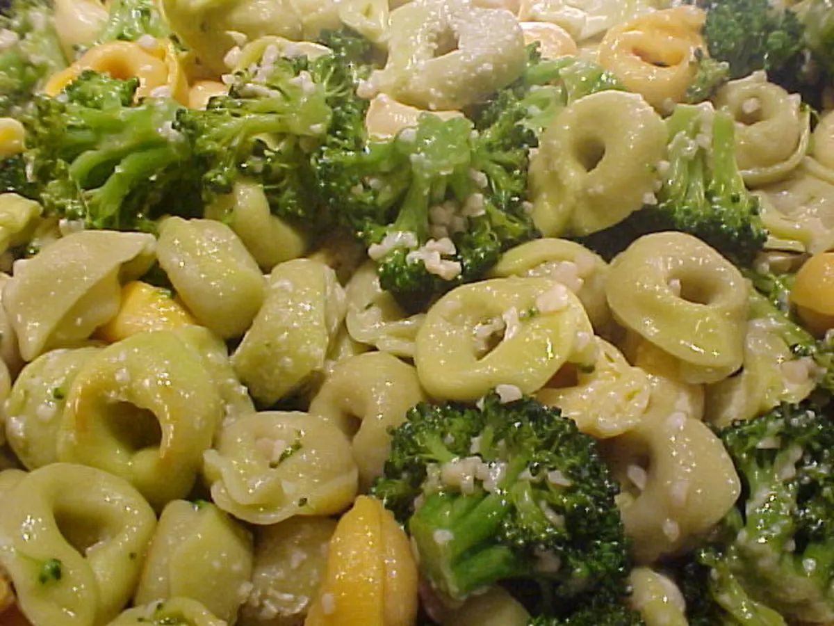Tortellini & Broccoli Dinner