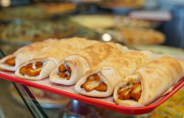 Chicken Roll Chicken & Cheese