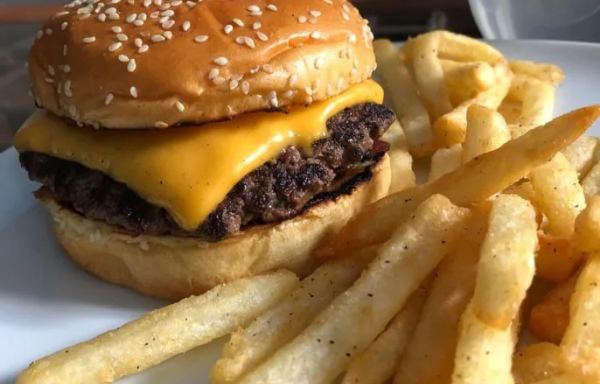Cheese burger
