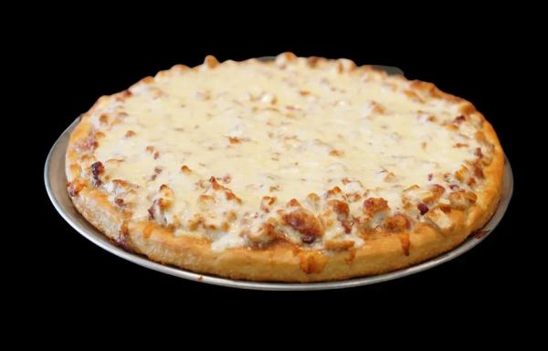 Chicken Bacon & Ranch Pizza
