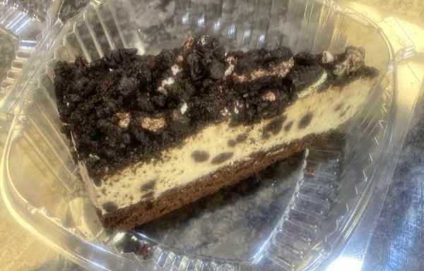 Oreo Mousse Cake