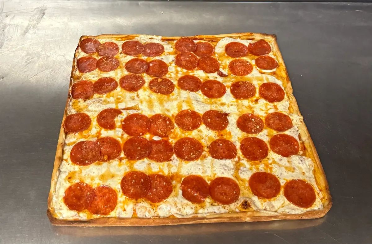 Squared Mike S Hot Honey Pepperoni Pizza