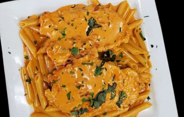 Chicken & Vodka Sauce Dinner