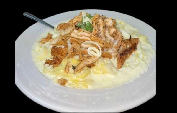 Pasta With Alfredo Sauce