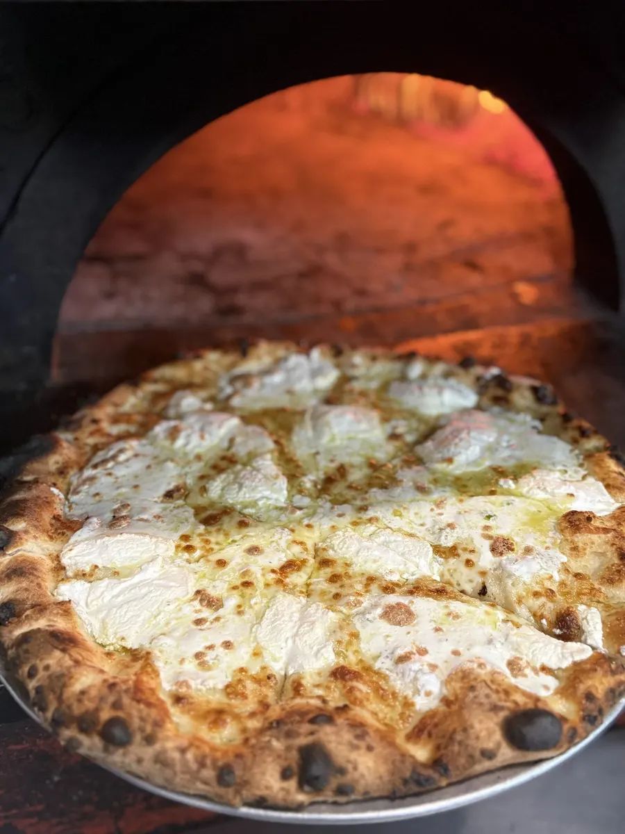 Pizza Bianca White Pizza