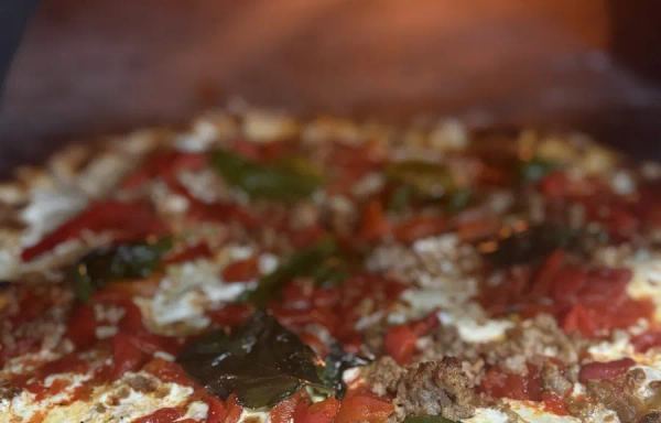 Sorrentina Pizza