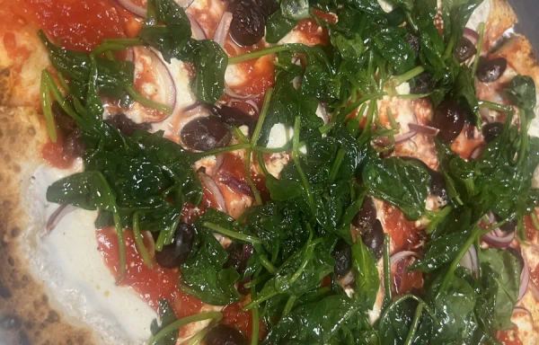 Spinach Pizza