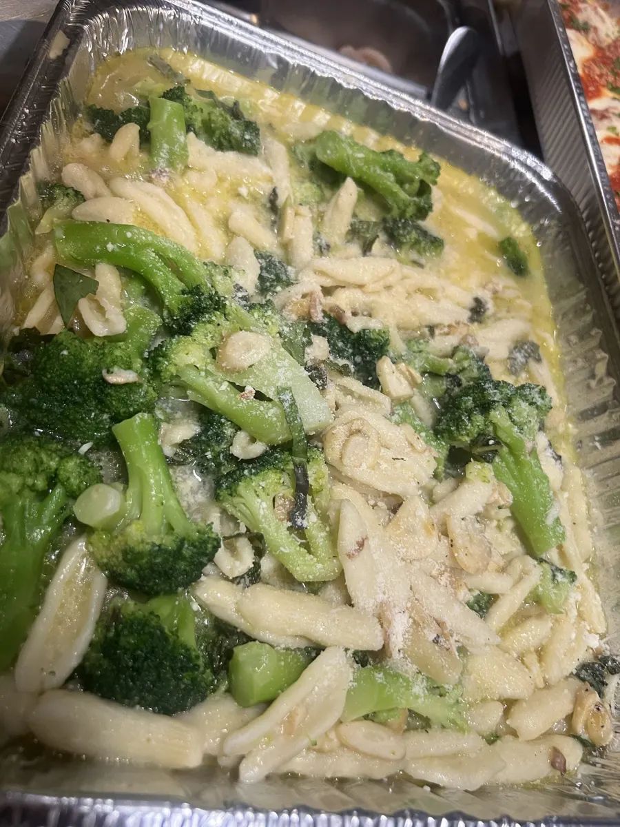 Cavatelli & Broccoli Tray