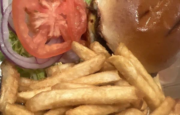 Classic Dlx Burger