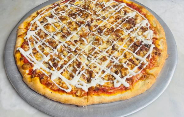 Chicken Bacon Ranch Pizza Medium