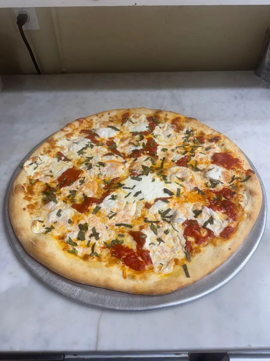 Margarita Pizza Deep Dish