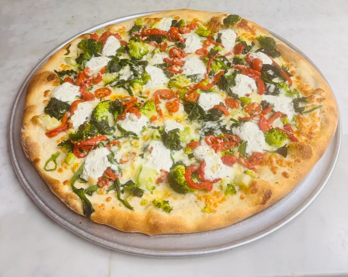 Primavera Pizza Medium
