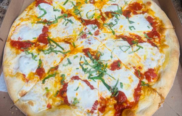 Margarita Pizza Medium