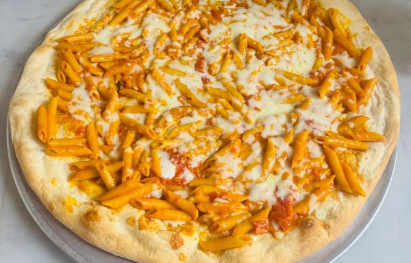 Penne Alla Vodka Pizza Personal