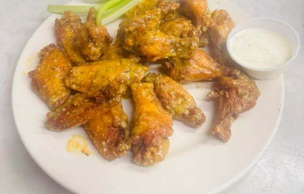 Jumbo Buffalo Wings 18