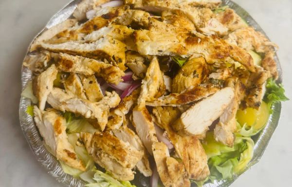 Small Grilled Chicken Salad