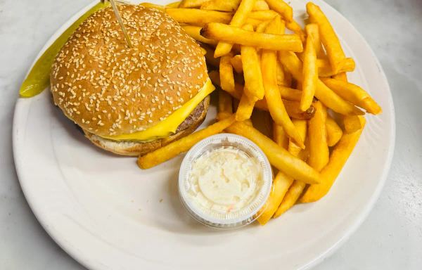 Kids Cheeseburger