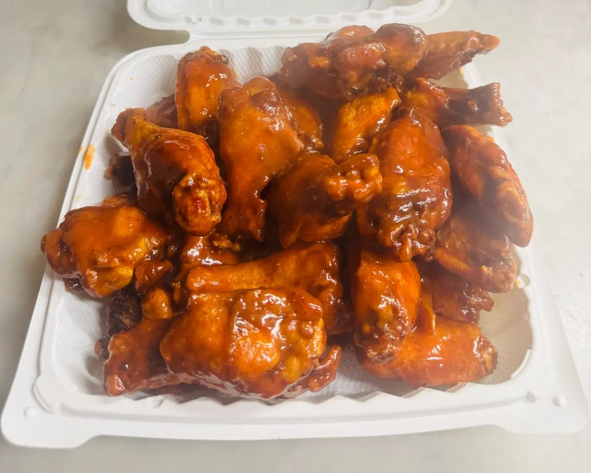 Jumbo Buffalo Wings 24