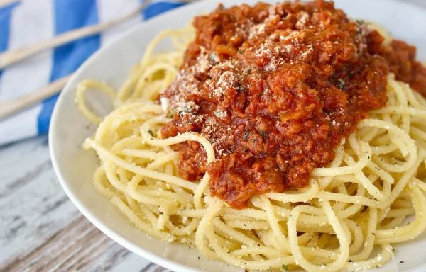 Pasta W Meat Sauce