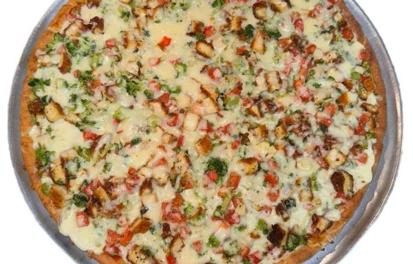 Chicken Broccoli And Tomato Pan Pizza